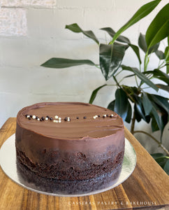 Chocolate Ganache Cake